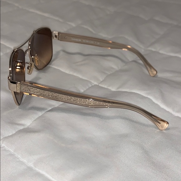 Coach sunglasses - Picture 5 of 5
